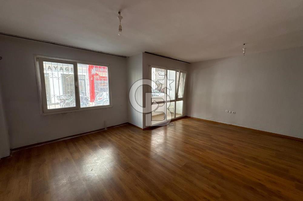 Bostanlının Merkezinde Bahçeli Kiralık 3+1