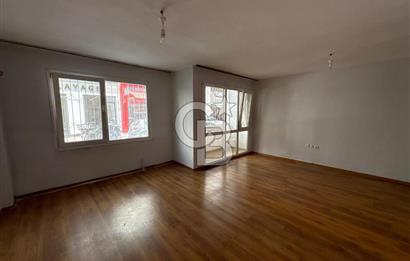 Bostanlının Merkezinde Bahçeli Kiralık 3+1