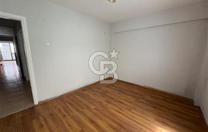 Bostanlının Merkezinde Bahçeli Kiralık 3+1