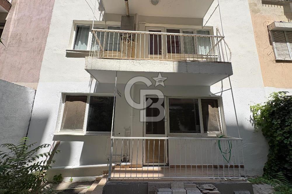 Bostanlının Merkezinde Bahçeli Kiralık 3+1