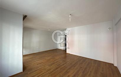 Bostanlının Merkezinde Bahçeli Kiralık 3+1