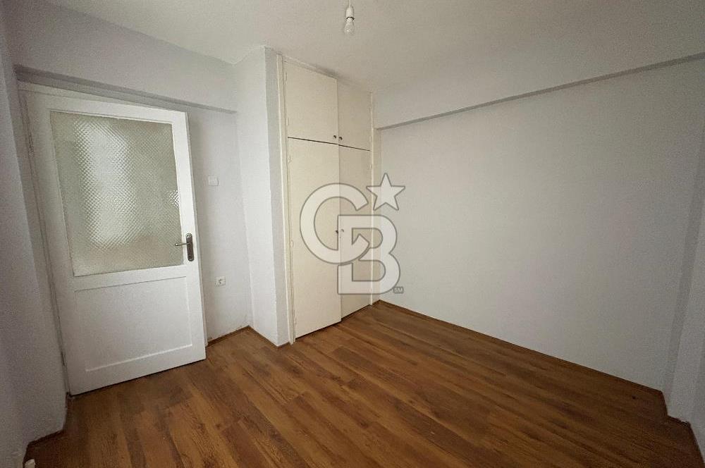 Bostanlının Merkezinde Bahçeli Kiralık 3+1