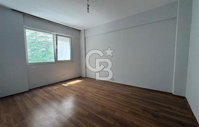 Bostanlının Merkezinde Bahçeli Kiralık 3+1