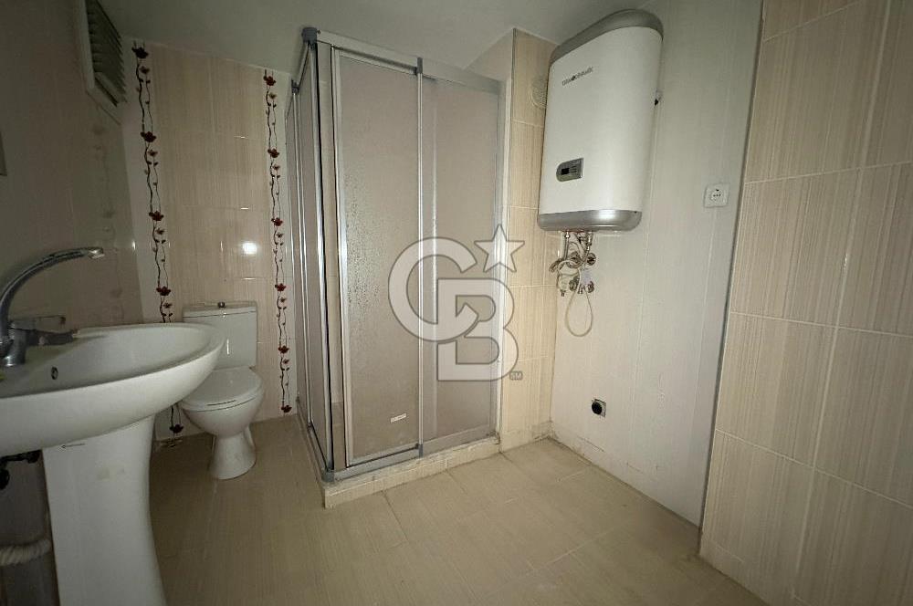 Bostanlının Merkezinde Bahçeli Kiralık 3+1