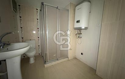 Bostanlının Merkezinde Bahçeli Kiralık 3+1
