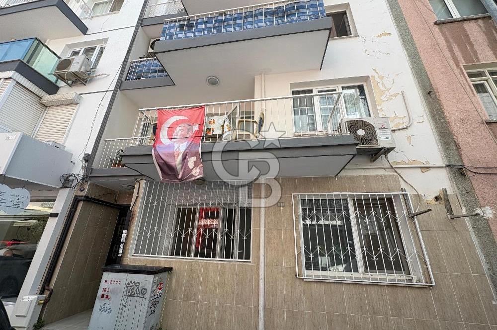 Bostanlının Merkezinde Bahçeli Kiralık 3+1