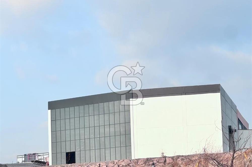 CB KİNG'DEN ATATEPE SANAYİ SİTESİ'NDE 1050m² KİRALIK İŞ YERİ