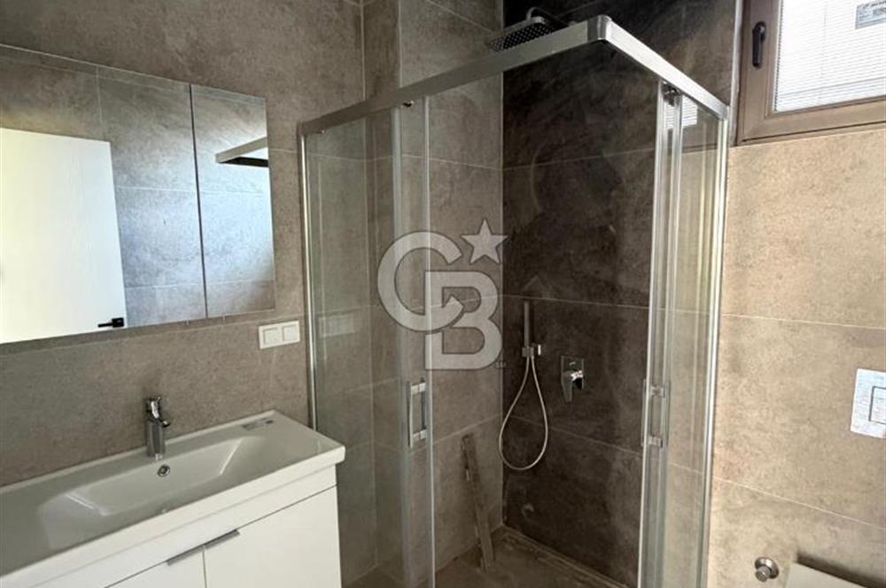 Döşemealtı Düzlerçamında 2+1 Lüks Bahçe Katı Satılık Daire