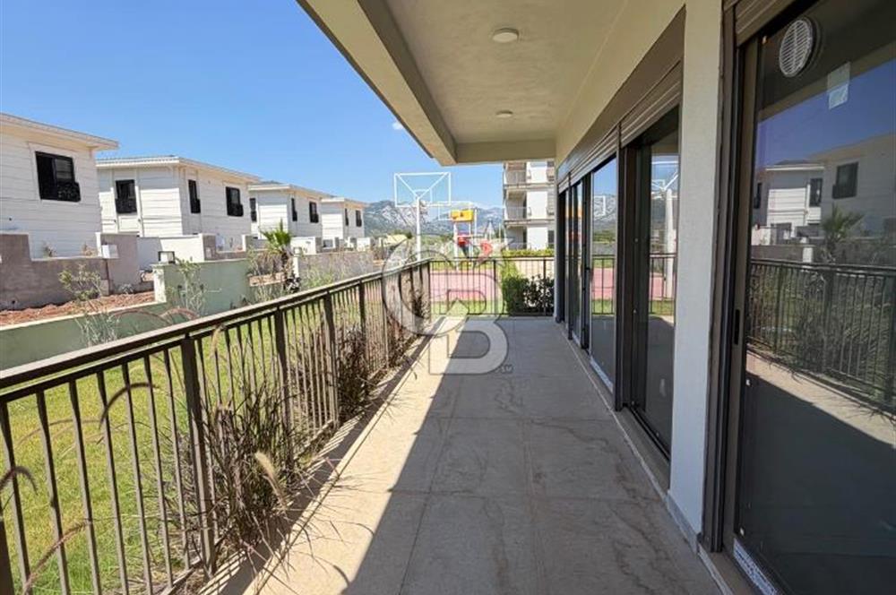 Döşemealtı Düzlerçamında 2+1 Lüks Bahçe Katı Satılık Daire