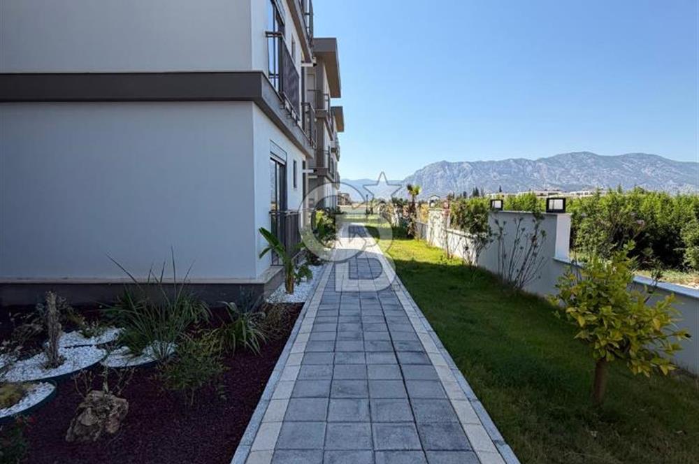 Döşemealtı Düzlerçamında 2+1 Lüks Bahçe Katı Satılık Daire