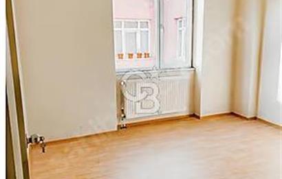 Esenyurt Meydanı'nda Satılık 4+2 Teraslı Dubleks Daire
