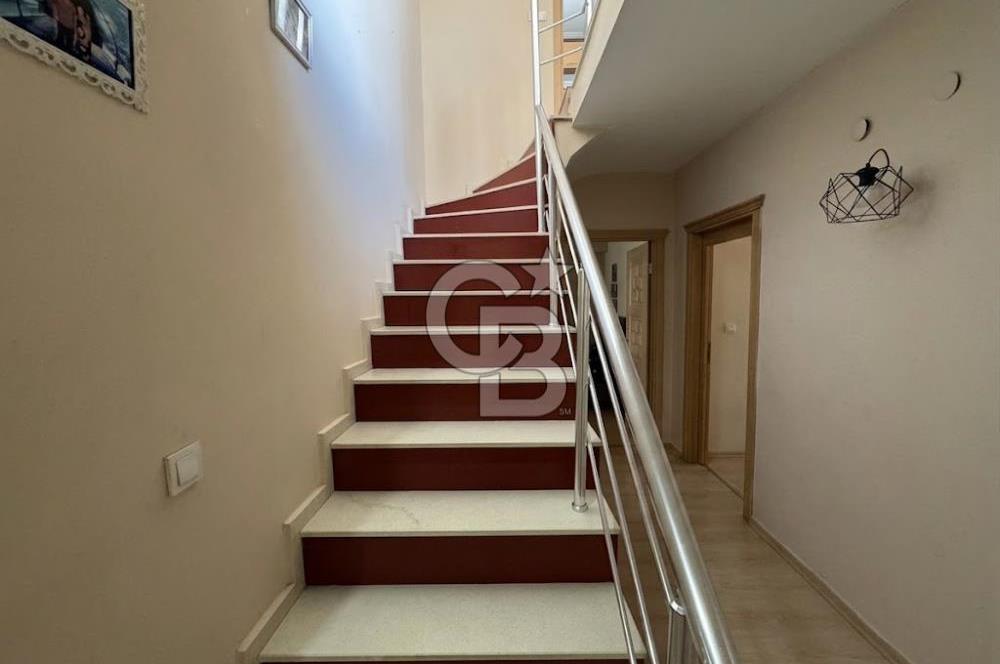 KEMALPAŞA / MERKEZ  SİTE İÇİNDE 5+1 ÇATI DUBLEKS 