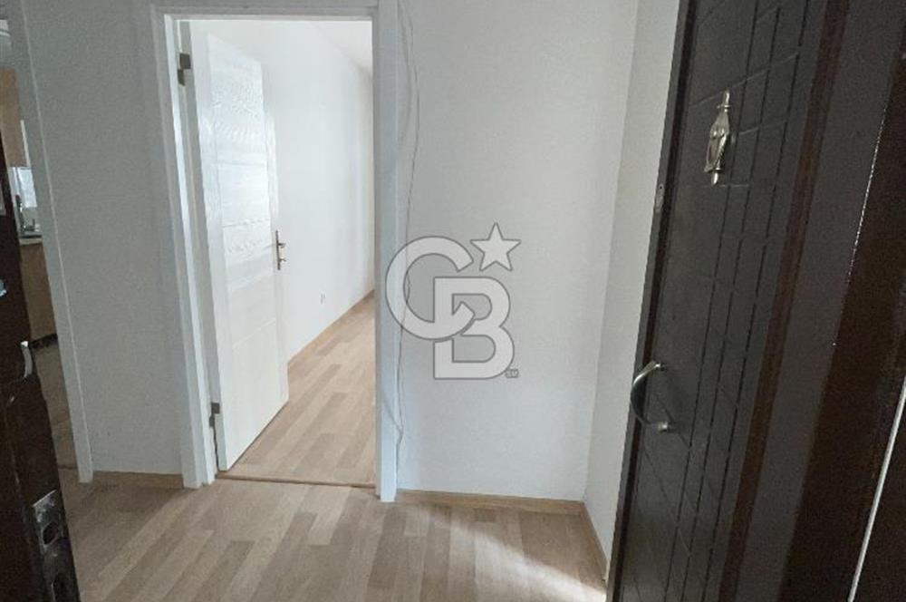 Üsküdar Merkez'de İçi Sıfır Masrafsız Balkonlu Ara Kat 3+1 Daire