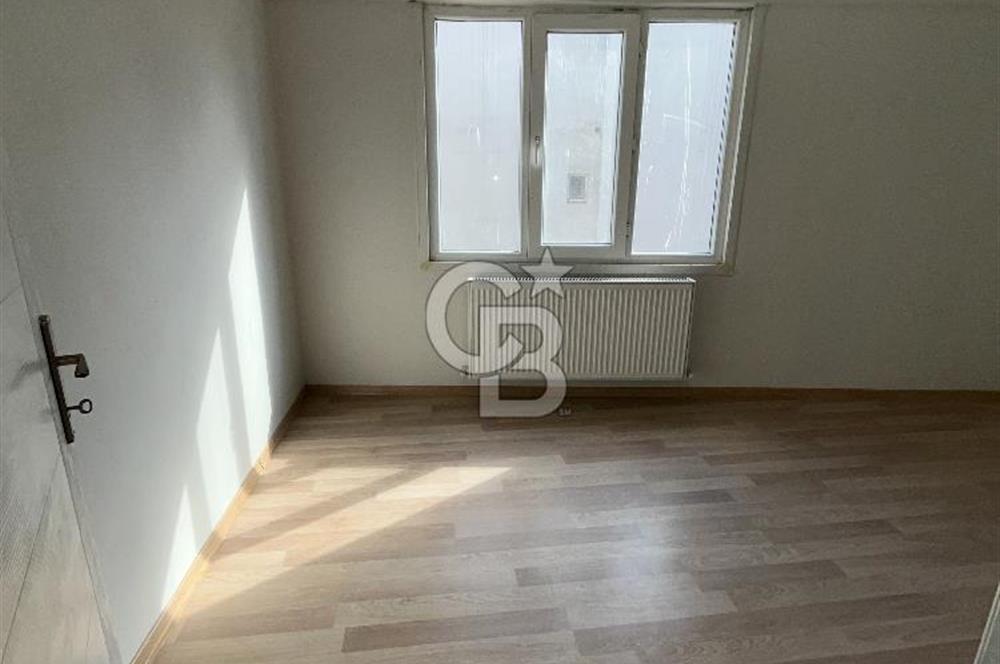 Üsküdar Merkez'de İçi Sıfır Masrafsız Balkonlu Ara Kat 3+1 Daire