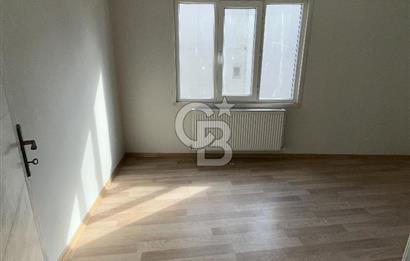 Üsküdar Merkez'de İçi Sıfır Masrafsız Balkonlu Ara Kat 3+1 Daire