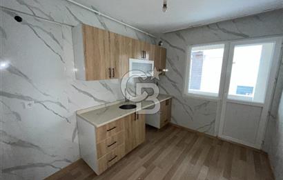 Üsküdar Merkez'de İçi Sıfır Masrafsız Balkonlu Ara Kat 3+1 Daire
