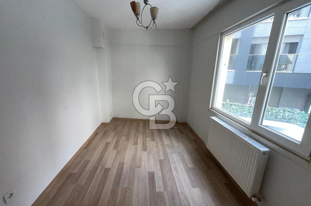 Üsküdar Merkez'de İçi Sıfır Masrafsız Balkonlu Ara Kat 3+1 Daire