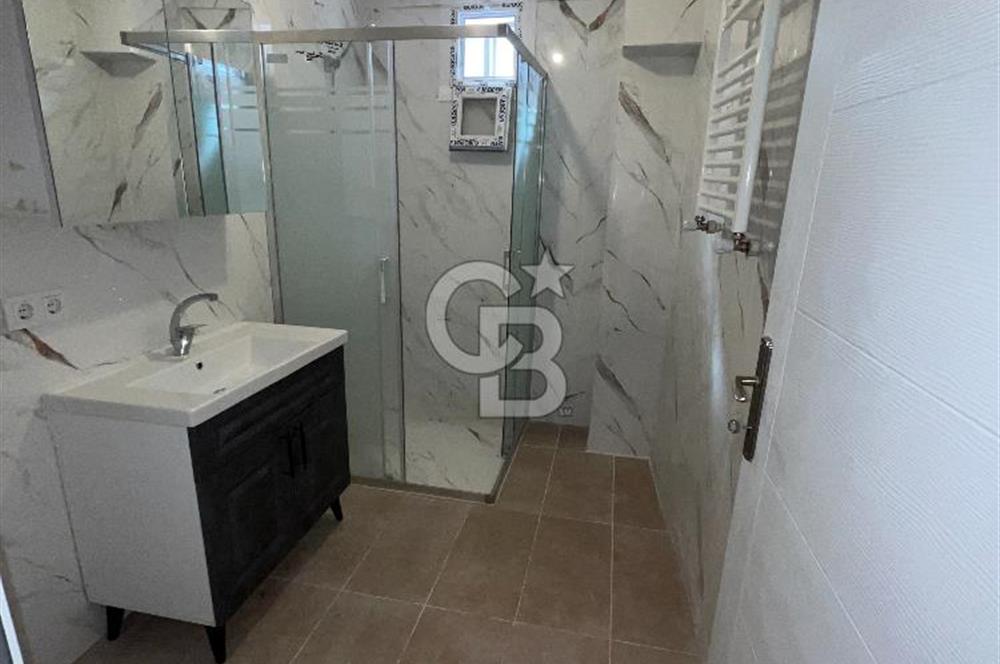 Üsküdar Merkez'de İçi Sıfır Masrafsız Balkonlu Ara Kat 3+1 Daire
