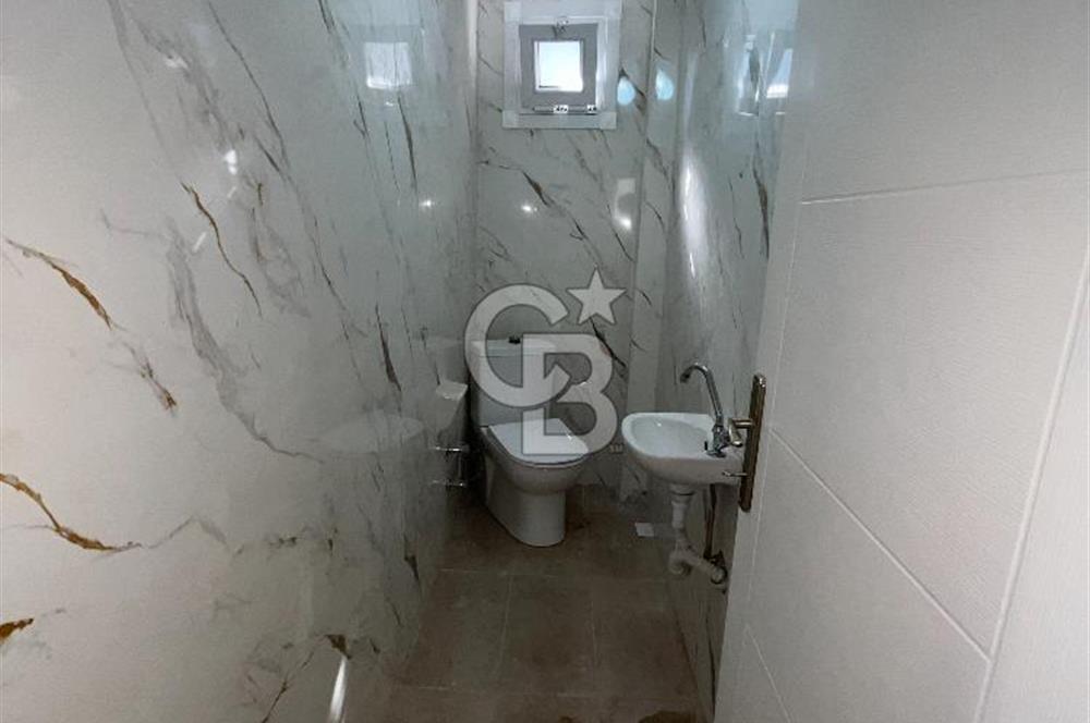 Üsküdar Merkez'de İçi Sıfır Masrafsız Balkonlu Ara Kat 3+1 Daire