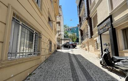 Üsküdar Merkez'de İçi Sıfır Masrafsız Balkonlu Ara Kat 3+1 Daire