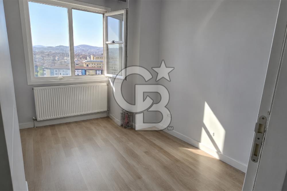 TUZLA AYDINTEPE'DE PANORAMİK DENİZ MANZARALI TERASLI 3+1 DAİRE
