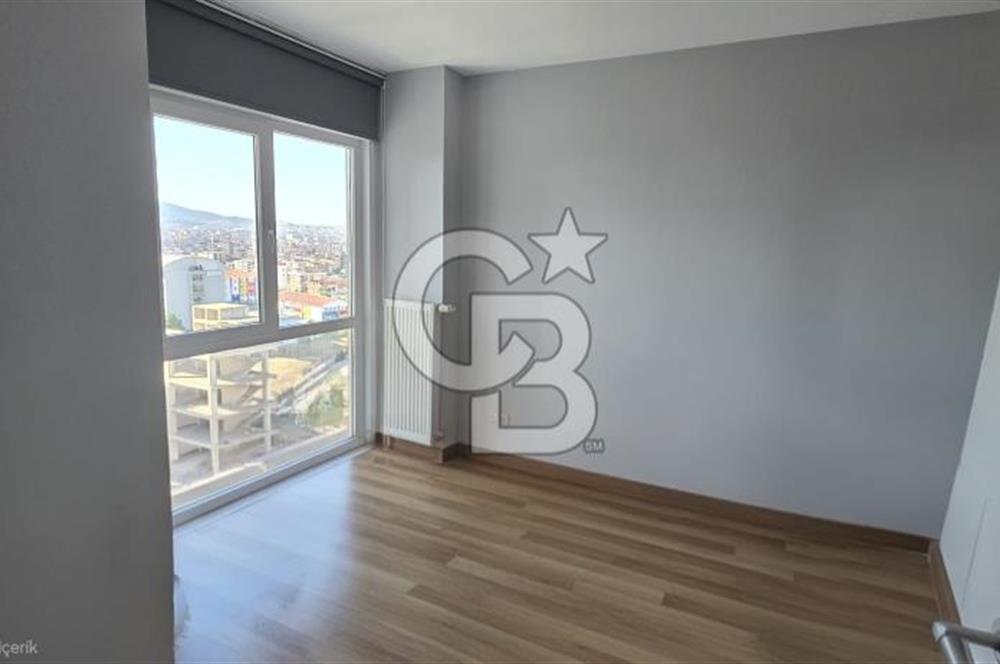 TUZLA AYDINTEPE'DE PANORAMİK DENİZ MANZARALI TERASLI 3+1 DAİRE