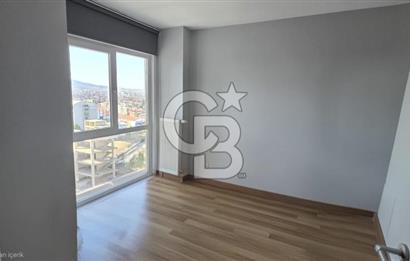 TUZLA AYDINTEPE'DE PANORAMİK DENİZ MANZARALI TERASLI 3+1 DAİRE