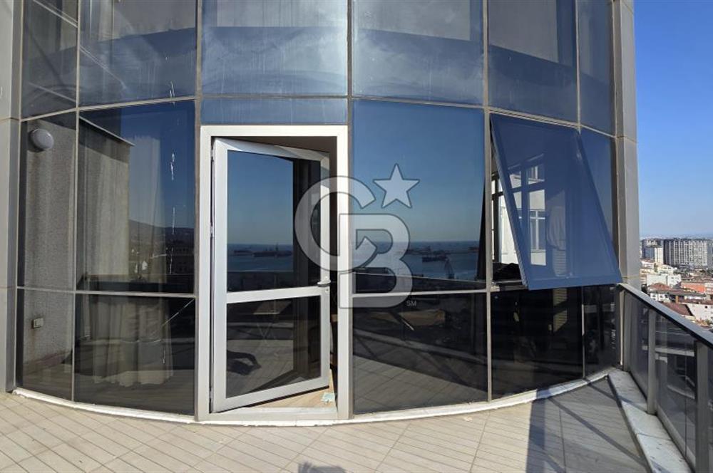 TUZLA AYDINTEPE'DE PANORAMİK DENİZ MANZARALI TERASLI 3+1 DAİRE
