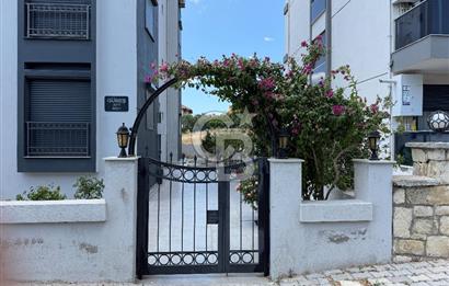 Seferihisar Merkezde Açık Otoparklı Temiz Kullanılmış 2+1 Daire