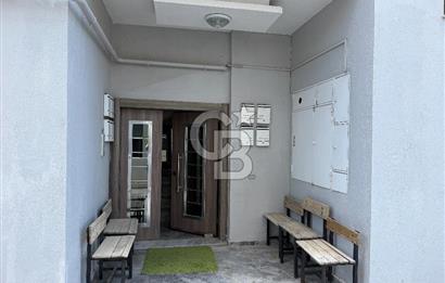 Seferihisar Merkezde Açık Otoparklı Temiz Kullanılmış 2+1 Daire