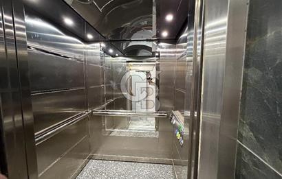 Seferihisar Merkezde Açık Otoparklı Temiz Kullanılmış 2+1 Daire