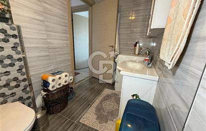 Seferihisar Merkezde Açık Otoparklı Temiz Kullanılmış 2+1 Daire