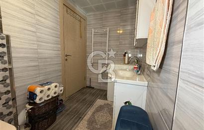 Seferihisar Merkezde Açık Otoparklı Temiz Kullanılmış 2+1 Daire