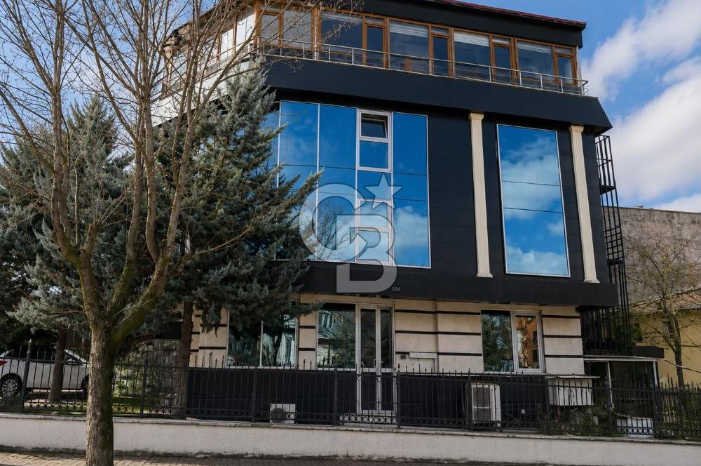 SİLAHTAR CADDE ÜZERİNDE KURUMSAL KİRACILI SATILIK BİNA