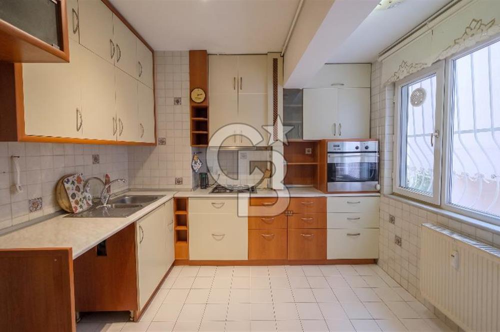 Etiler Narin Sitesi Kiralık Bakımlı 3+1 Ara Kat