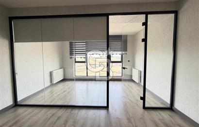 YAŞAM KULEDE CAM BÖLMELİ 1+1 AYARINDA 1+0 DAİRE