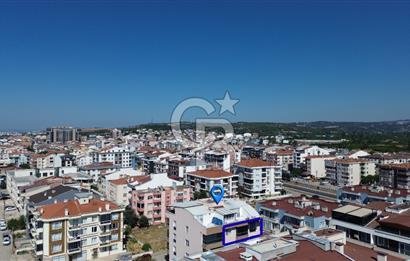 LAPSEKİ MERKEZDE YENİ KORDON CİVARINDA 2+1 SATILIK DAİRE
