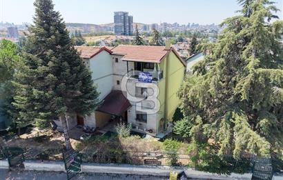 ÇAYYOLU KORUDA BOŞ OTURUMA HAZIR 5+1 SATILIK VİLLA
