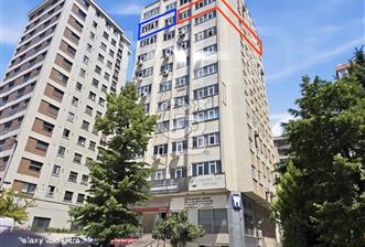 KOZYATAĞI ANA CADDE ÜZERİ İŞ MERKEZİNDE OTOPARKLI KİRALIK OFİS - 1 - 367115