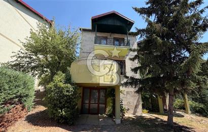 ÇAYYOLU KORUDA BOŞ OTURUMA HAZIR 5+1 SATILIK VİLLA