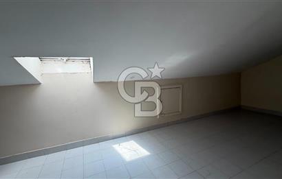 ÇAYYOLU KORUDA BOŞ OTURUMA HAZIR 5+1 SATILIK VİLLA