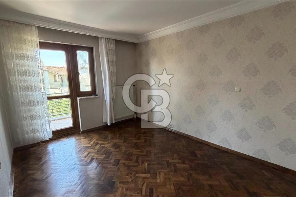 ÇAYYOLU KORUDA BOŞ OTURUMA HAZIR 5+1 SATILIK VİLLA
