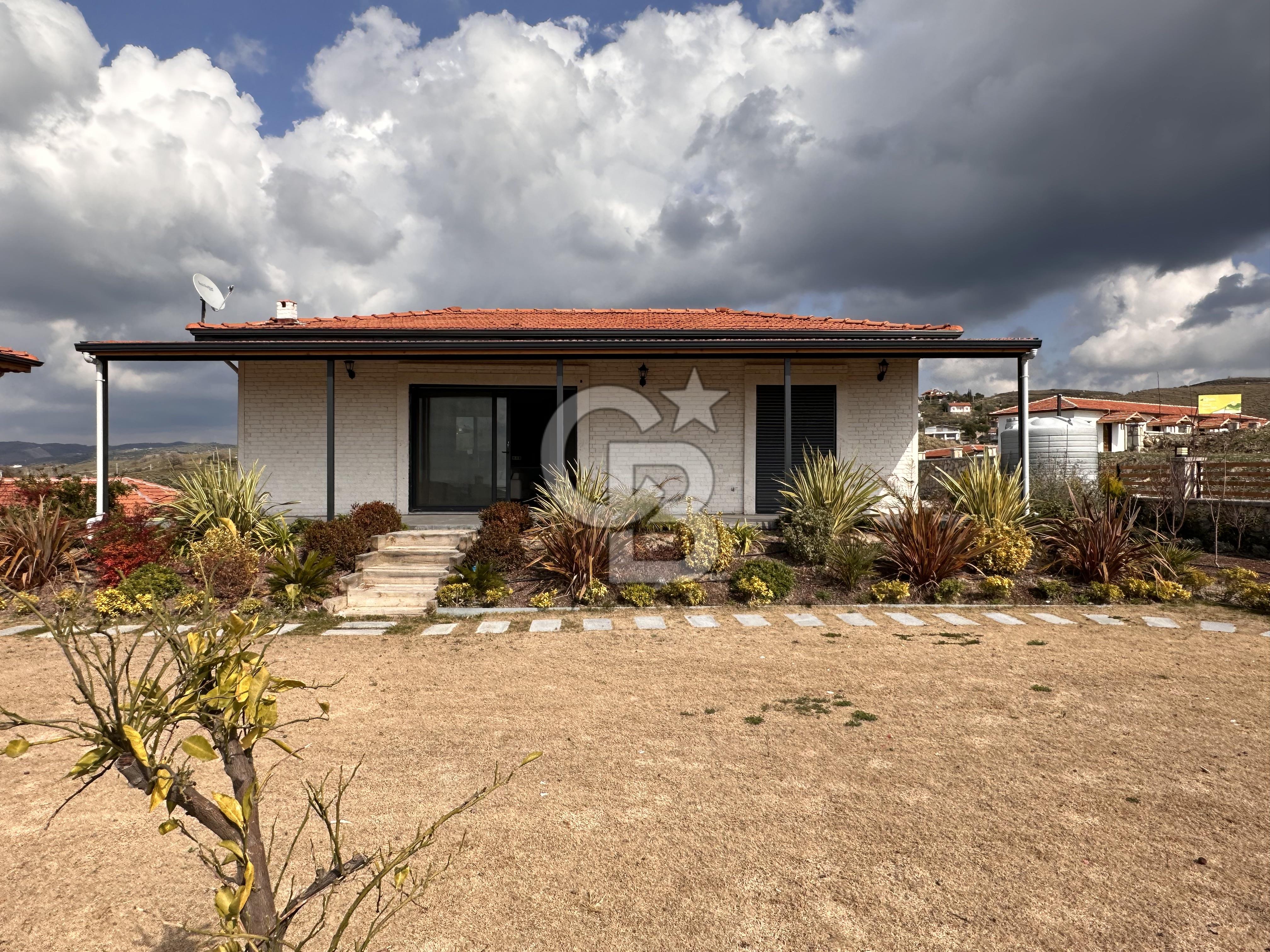 Seferihisarda Satılık 2+1 Villa 
