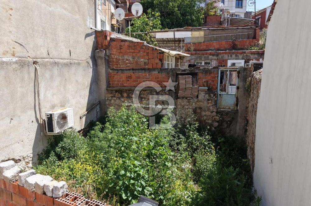 AYVALIK ZEKİBEY MAHALLESİNDE 3 KAT İMARLI SATILIK ARSA