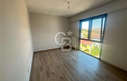 TUZLA MİMARSİNAN KİPTAŞ MEYDAN EVLER SİTESİNDE 3+1 KİRALIK DAİRE