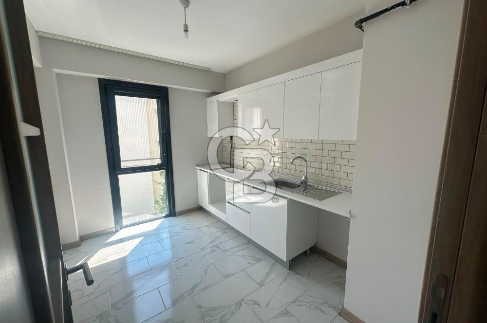 TUZLA MİMARSİNAN KİPTAŞ MEYDAN EVLER SİTESİNDE 3+1 KİRALIK DAİRE