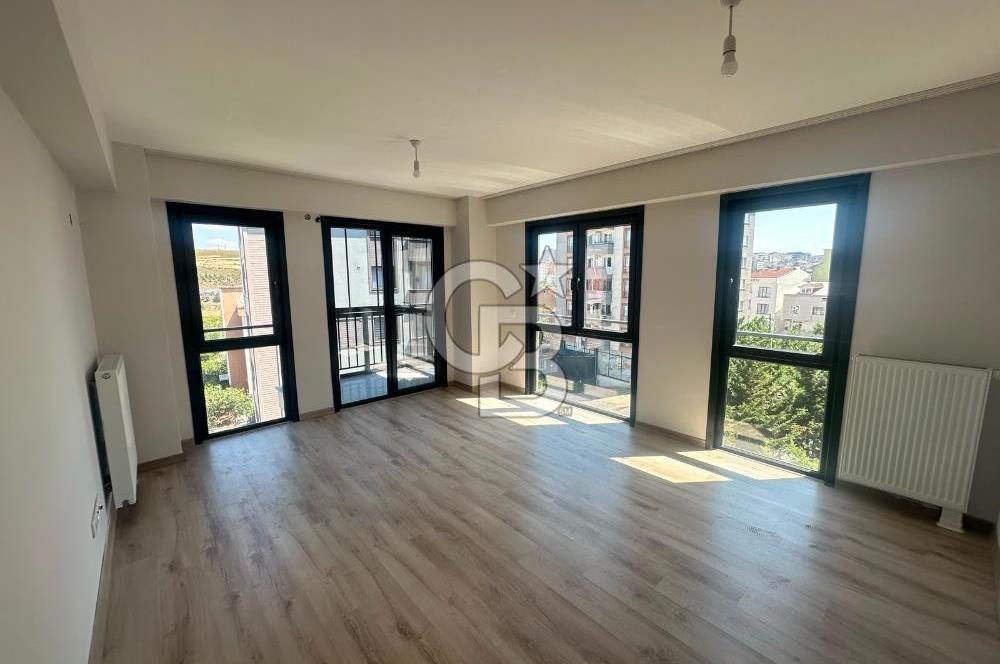 TUZLA MİMARSİNAN KİPTAŞ MEYDAN EVLER SİTESİNDE 3+1 KİRALIK DAİRE