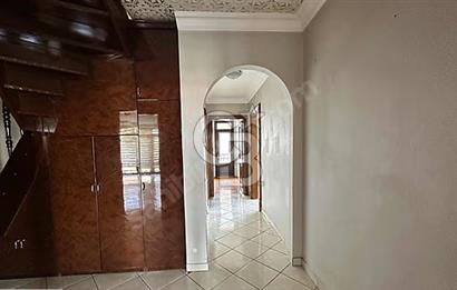 KAVACIK SUBAYEVLERİNDE GENİŞ VE FERAH 6+1 DUBLEX DAİRE