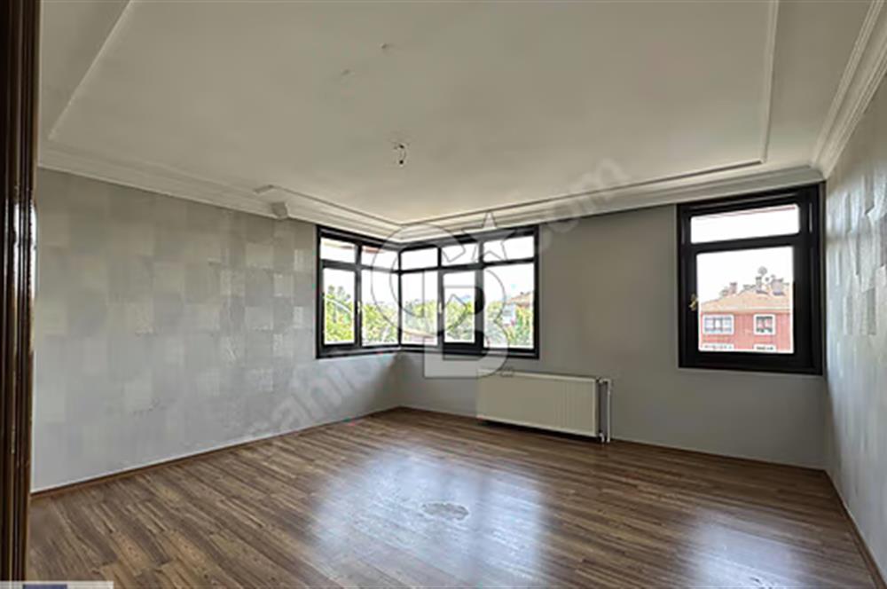KAVACIK SUBAYEVLERİNDE GENİŞ VE FERAH 6+1 DUBLEX DAİRE