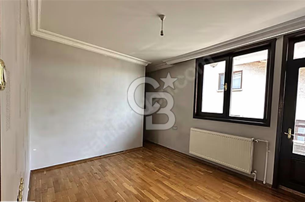 KAVACIK SUBAYEVLERİNDE GENİŞ VE FERAH 6+1 DUBLEX DAİRE